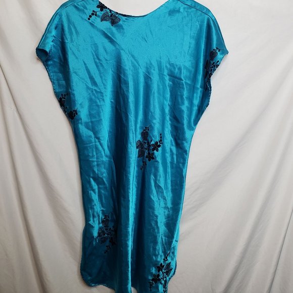 Vintage Nightgown Turquoise Black Embroidered Flowers Sabrina by Mervyns Size L - Picture 8 of 8